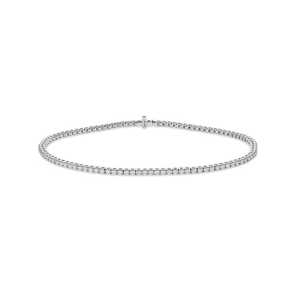 1.05 ct Diamond and White Gold Bracelet