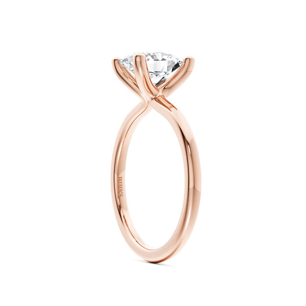 Oval-Cut Solitaire Diamond Engagement Ring in Rose Gold