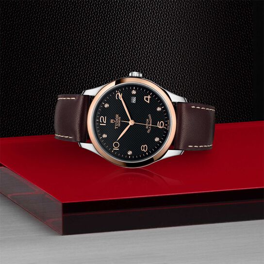  Rose Gold Bezel image number 3