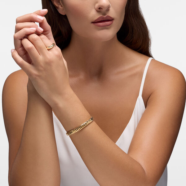 Yellow Gold Textured Bracelet