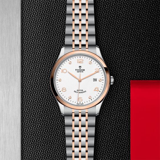  White Diamond-Set Dial image number 2