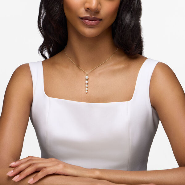 Yellow Gold Bead and Freshwater Pearl Graduated Drop Pendant