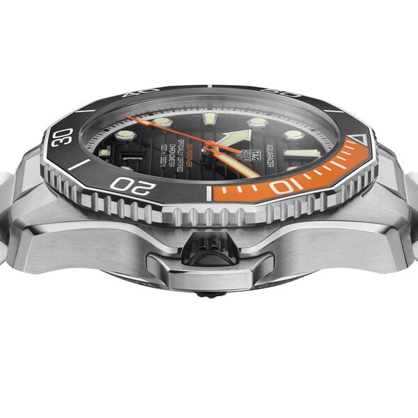 Aquaracer Professional 1000 Superdriver 45 mm automatique en titane