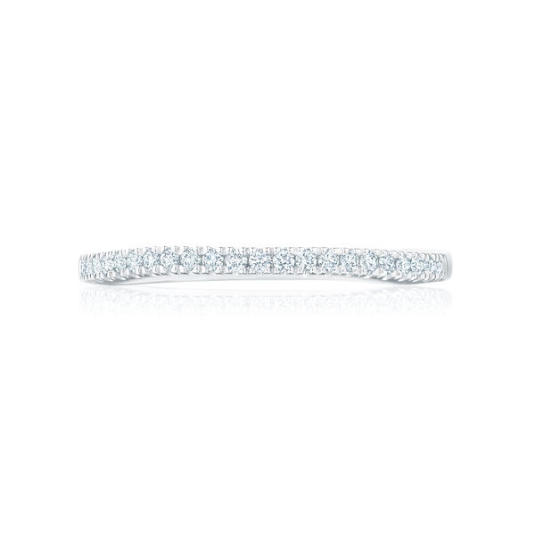 Alliance pavée de diamants