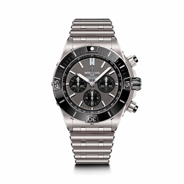 Super Chronomat Automatic Chronograph B01 44 mm Titanium