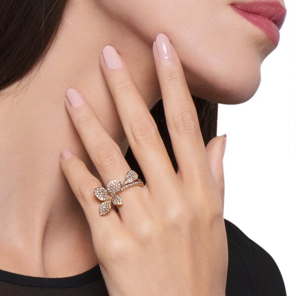 Petit Garden Rose Gold and Diamond Pavé Ring