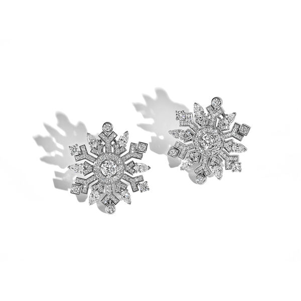 Boucles d'oreilles or blanc et diamants