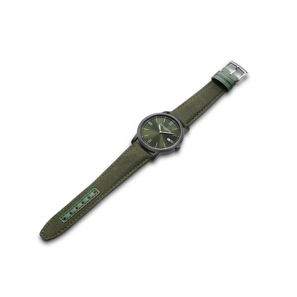 Classima 42 mm quartz en acier inoxydable ADLC