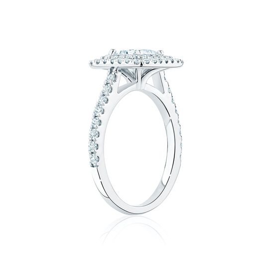 Bague de fiançailles avec diamant de coupe princesse à double halo et anneau pavé de diamants image number 1