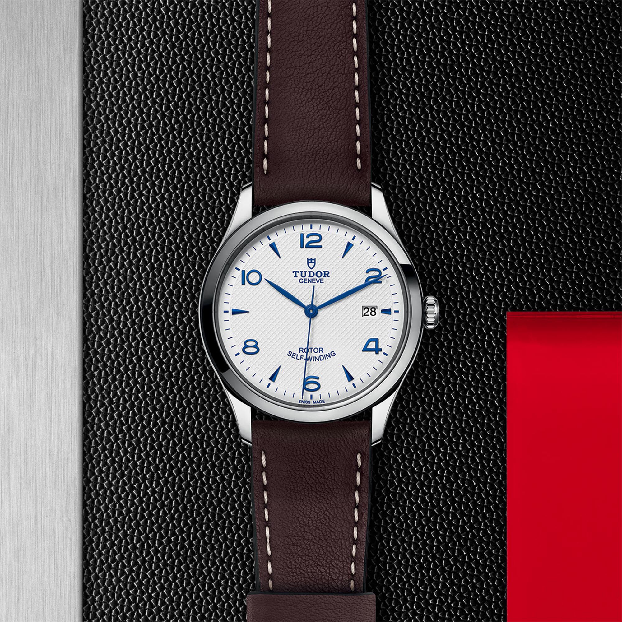 Tudor 1926 2025 opaline