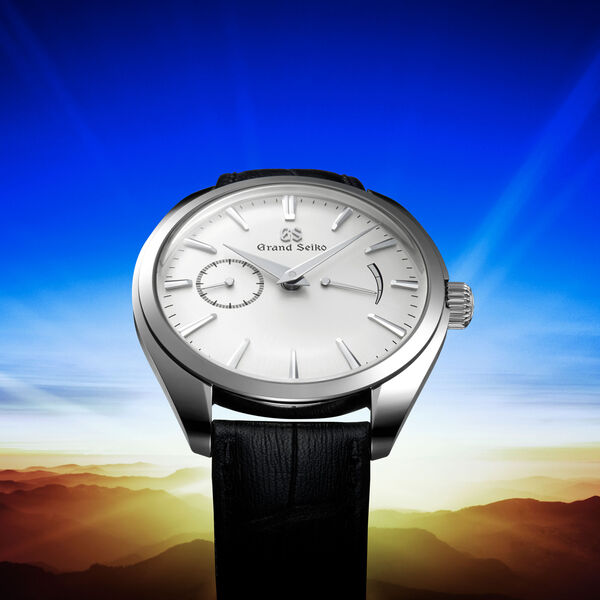 Elegance 39 mm manuelle en acier inoxydable