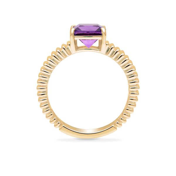 Bague plissée en or jaune et améthyste