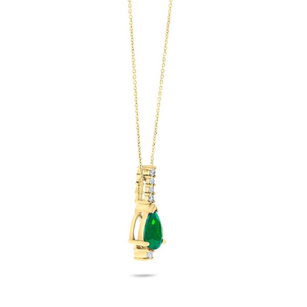 Yellow Gold Pear-Cut Emerald Pendant with Diamonds