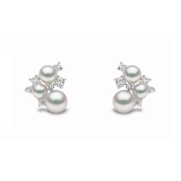 Boucles d'oreilles clous Trend en or blanc avec perles et diamants