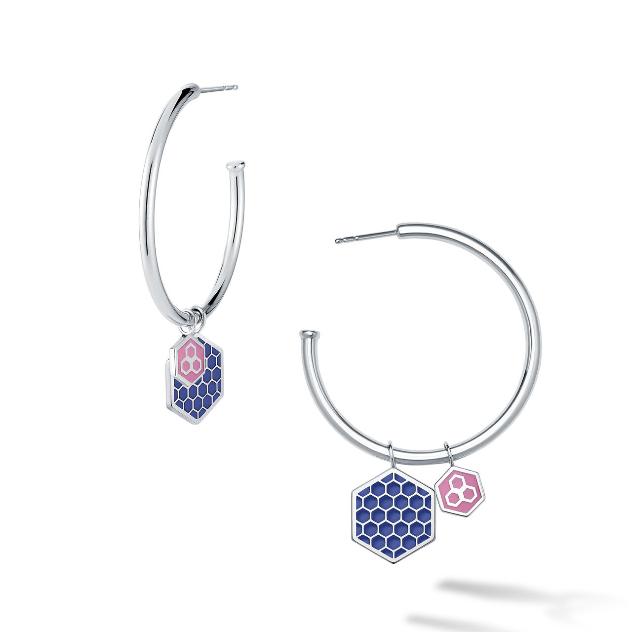 Bijoux Birks Bee Chic Medium Silver Hoop Earrings With Removable Charms image number 0