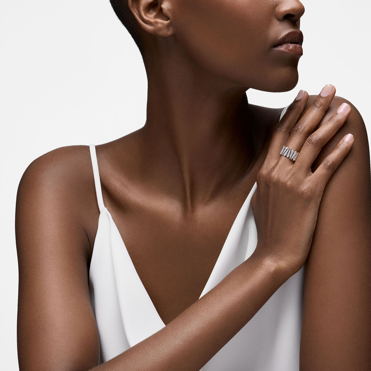 Model shot of Birks Beekeeper white gold ring with a single diamond image number 1