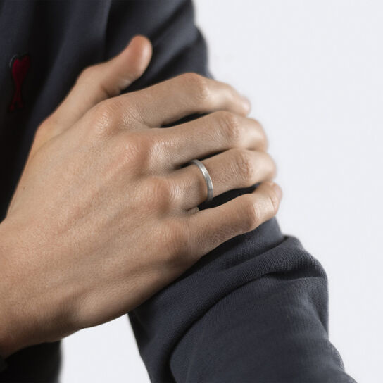 Le Gramme 3g Brushed Silver Ribbon Ring image number 1