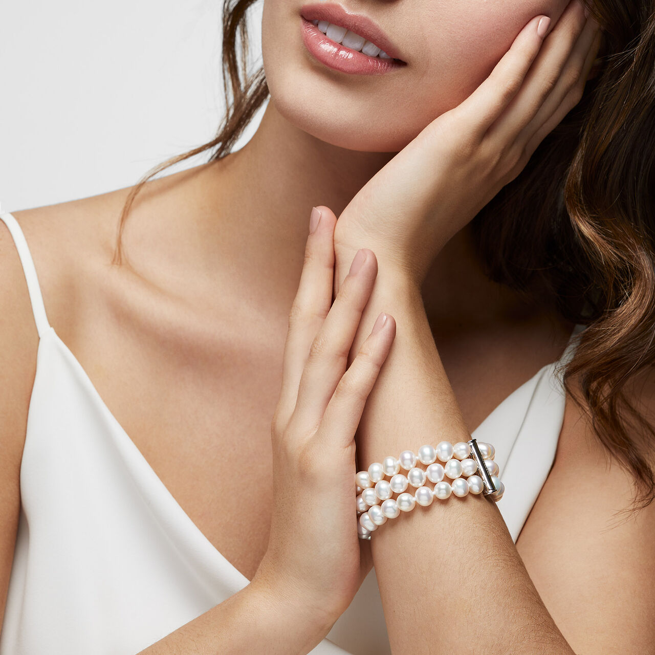 Bracelet bijou femme , orné de perles d'eau douce, en Or jaune ou
