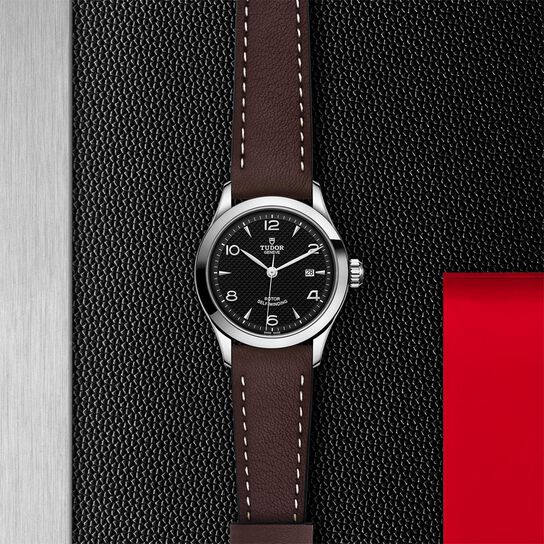  Dark-Coloured Dial image number 2