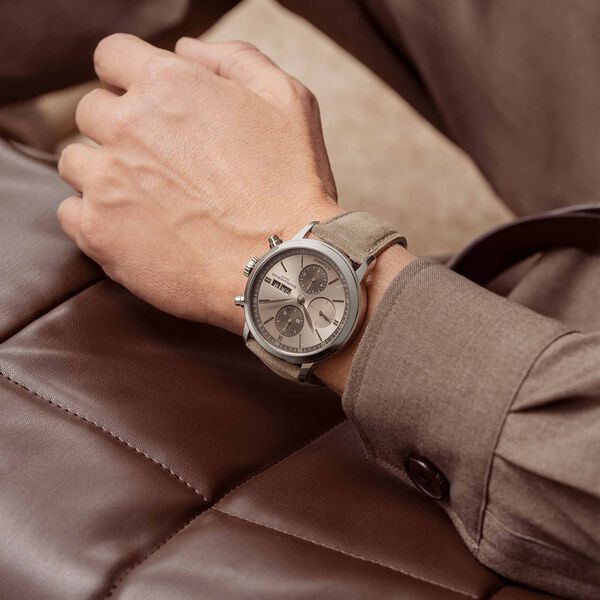 Classima 42 mm chronographe automatique en acier inoxydable