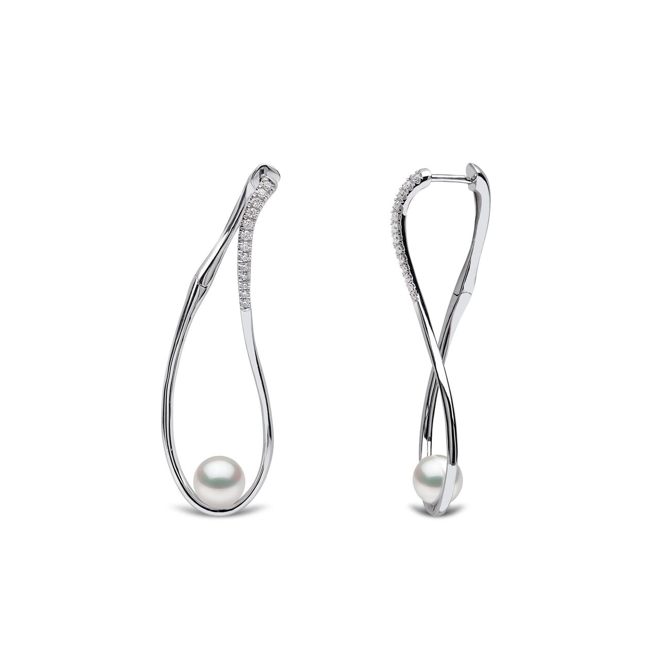 yoko london sleek pearl diamond 8 shape earrings qye2192 7x front side image number 2