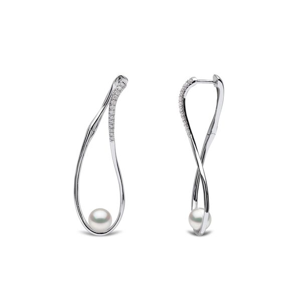 Boucles d'oreilles Sleek en or blanc avec perles et diamants