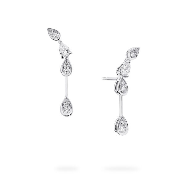 Boucles d&rsquo;oreilles pendantes en diamants et or blanc