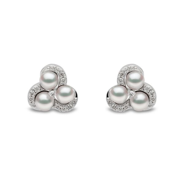 Boucles d'oreilles clous Sleek en or blanc avec perles et diamants