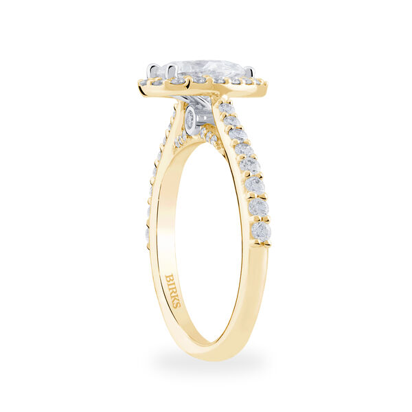 Bague de fiançailles à diamant coupe poire avec simple halo et anneau en or serti de diamants