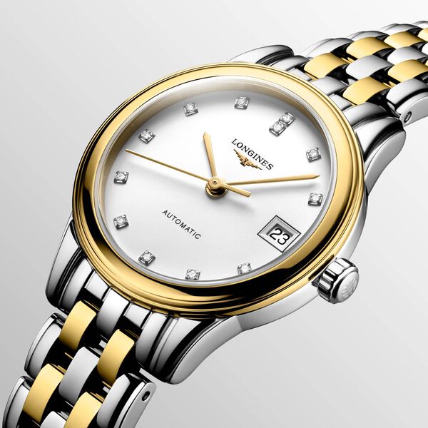 Flagship Classic 26 mm automatique en acier inoxydable PVD jaune et diamants