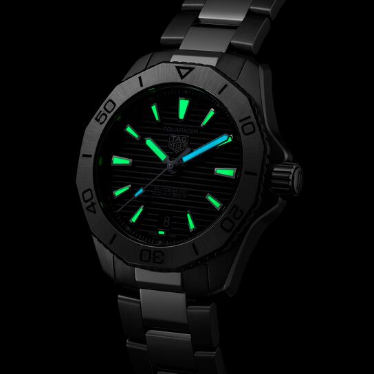 tag heuer aquaracer professional 200 automatic steel 40 mm wbp2111 ba0627 dark image number 2