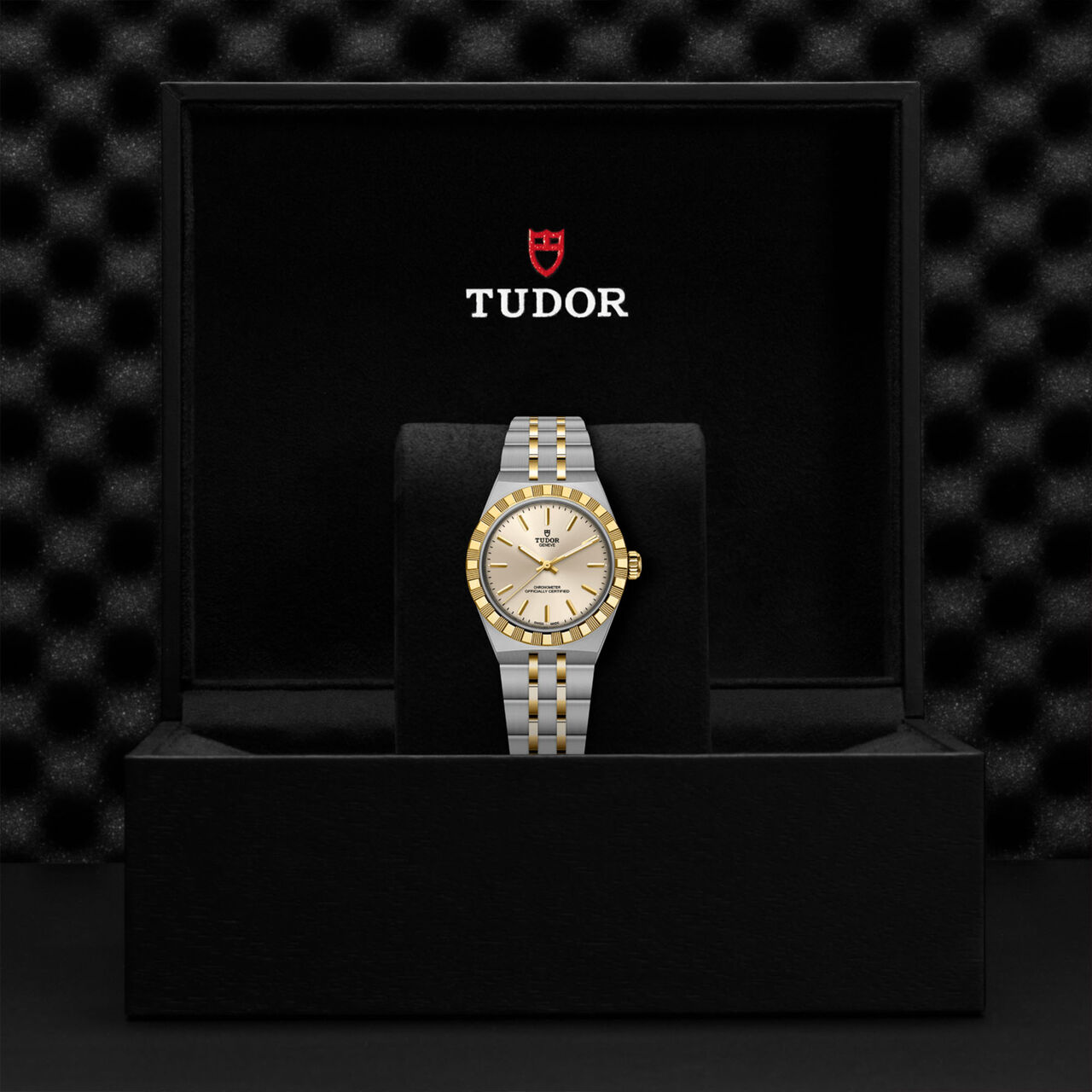TUDOR Royal Automatic 30 mm Stainless Steel and Yellow Gold image number 3