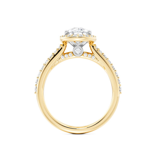 Pear-Cut Solitaire Diamond Engagement Ring in Yellow Gold