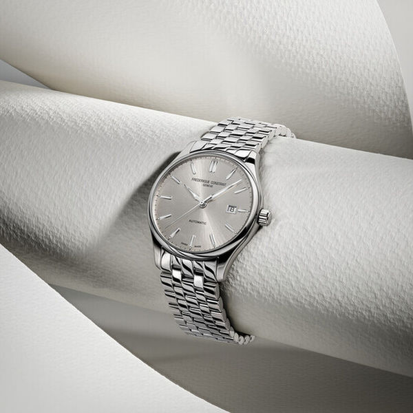 Classics Index 40 mm automatique en acier inoxydable