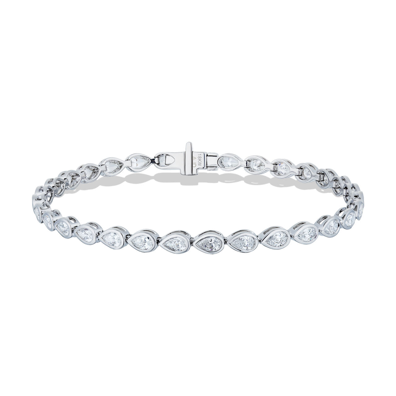 Bracelet en ligne de diamant en coupe poire en or blanc image number 0