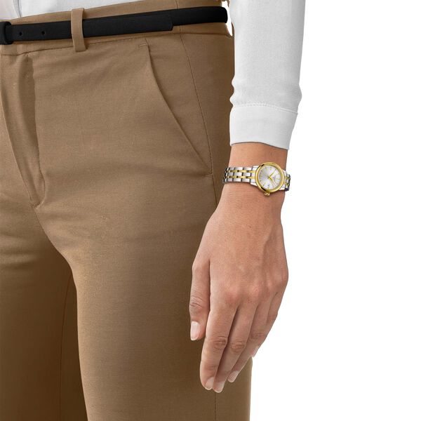 Classic Dream Quartz 28 mm PVD Stainless Steel