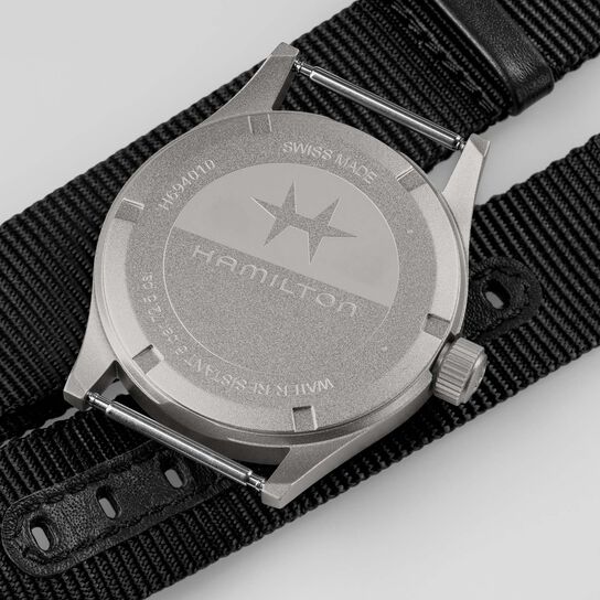 Hamilton Khaki Field 38 mm quartz en acier inoxydable image number 4