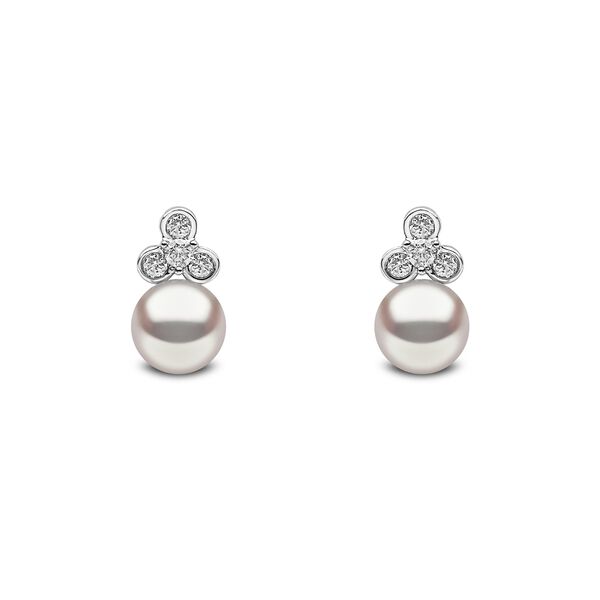Boucles d'oreilles clous Trend en or blanc avec perles et diamants