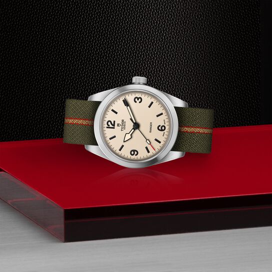 TUDOR Ranger Automatique 36 mm en acier inoxydable image number 3