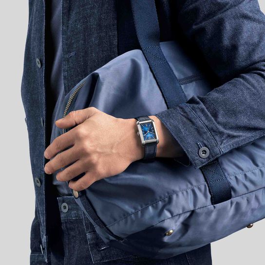 Baume & Mercier Hampton Automatic 43 X 27 mm Stainless Steel On Model 2 image number 5