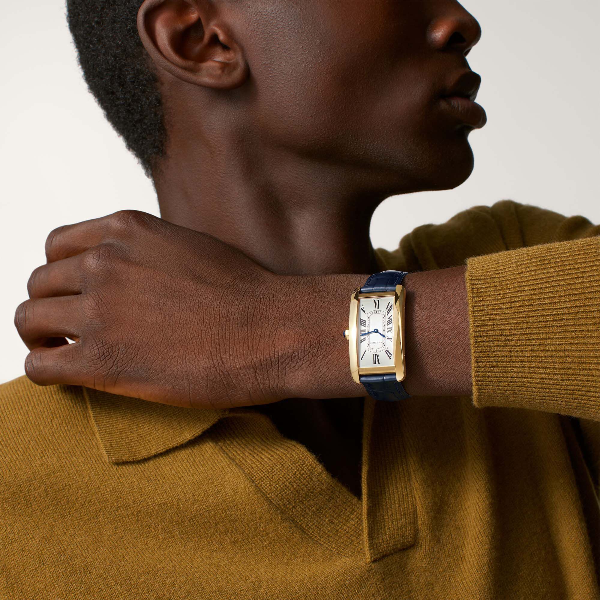 Tank Américaine Large Automatic 44 X 24 mm Yellow Gold