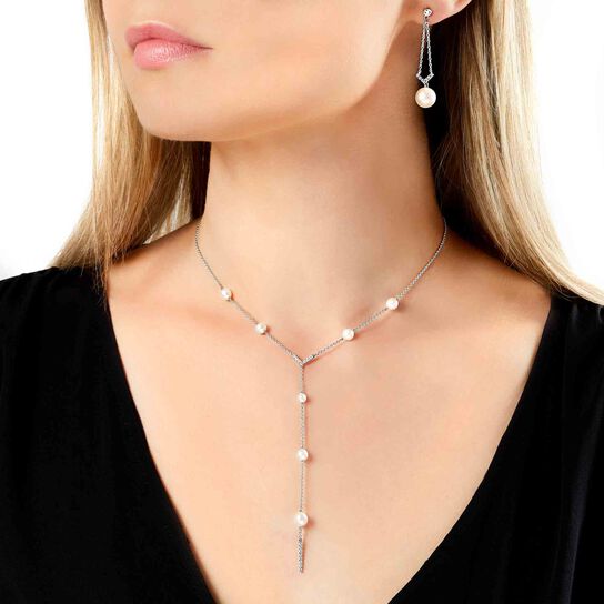 yoko london trend white gold pearl lariat necklace q2091nlet 7f on model image number 1
