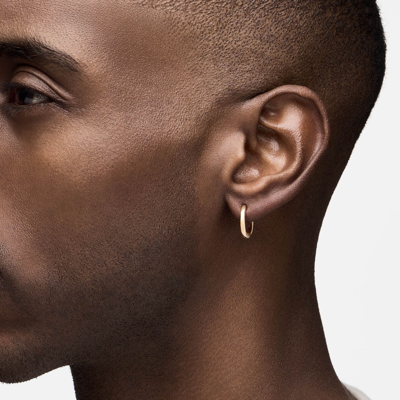 Birks Essentials ar&eacute;oles en or jaune, 15 mm image number 2