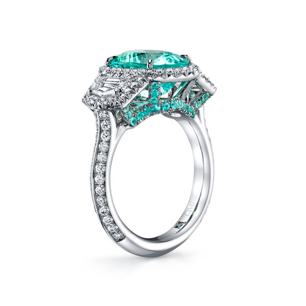 Bague tourmaline type paraíba avec halo de diamants