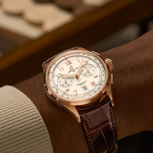 Premier B01 Chronograph 42 mm automatique en or