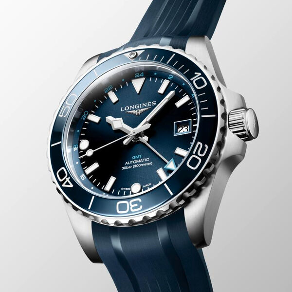 HydroConquest 41 mm GMT automatique en acier inoxydable