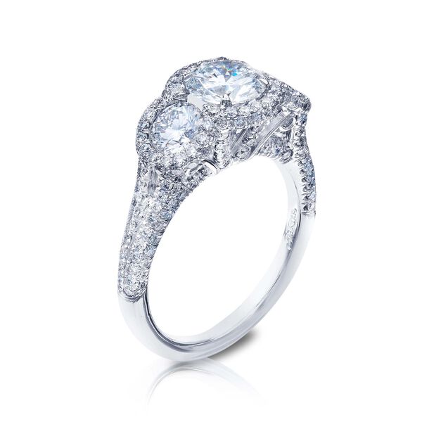 Bague de fiançailles avec diamant coupe ronde et halo simple