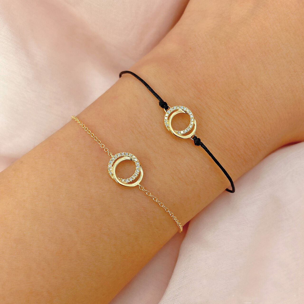 Shy Creation Kate Yellow Gold and Diamond Love Knot Cord Bracelet SC55012779 Model image number 1
