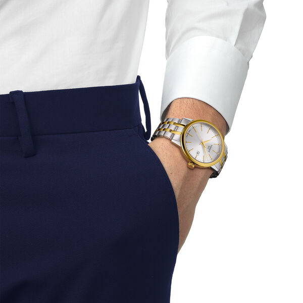 Classic Dream 42 mm quartz en acier inoxydable PVD