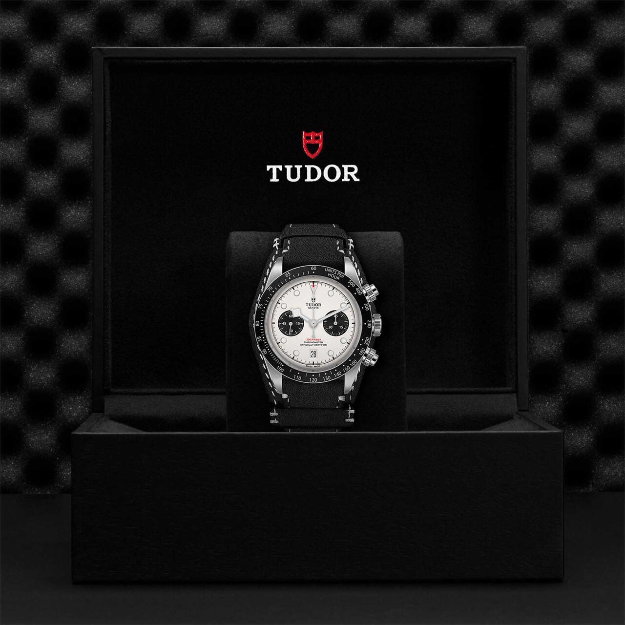 Tudor Black Bay Chrono 41MM Steel Case image number 4